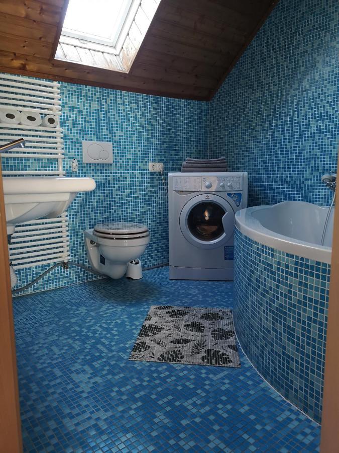 Szigeti Apartmanhaz Beci Exterior foto